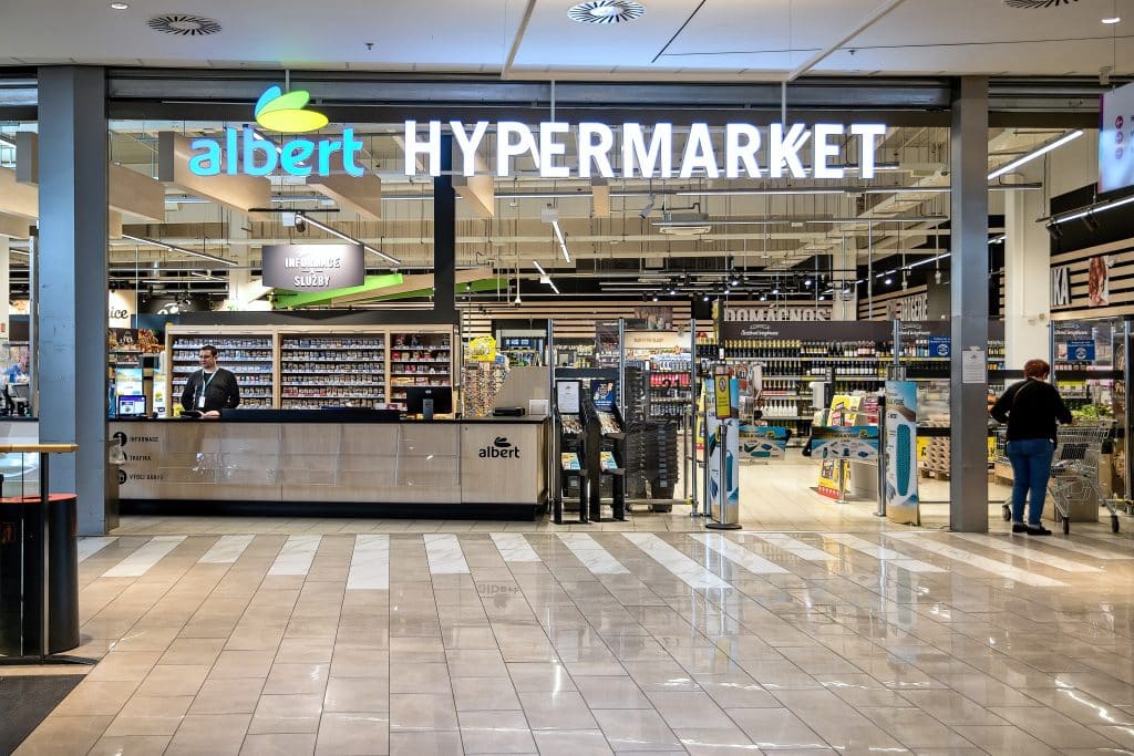 Hypermarket Albert