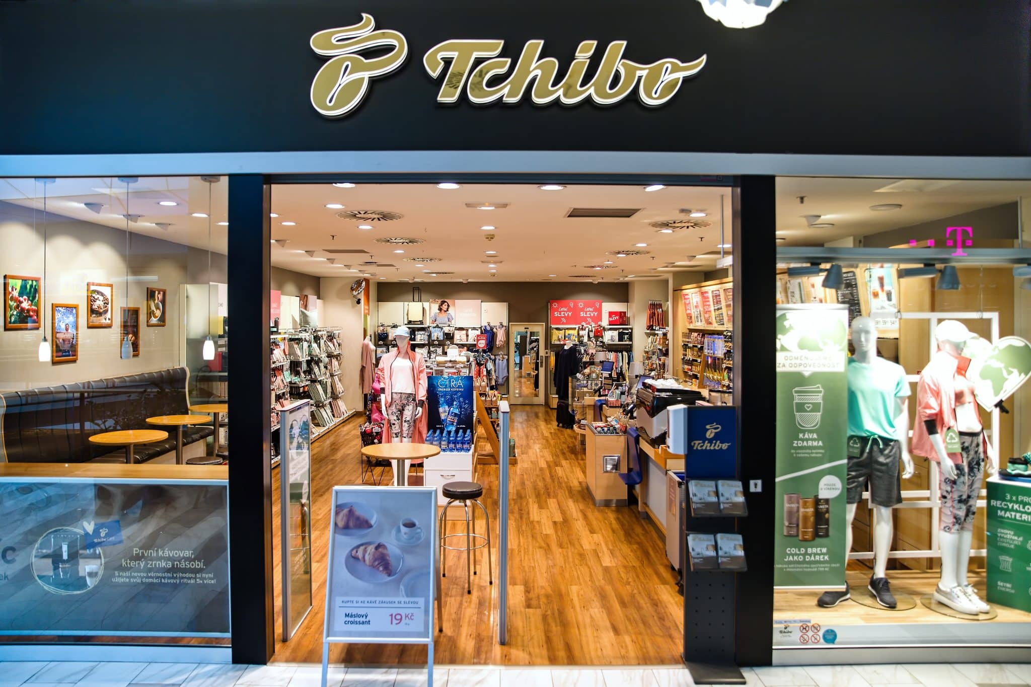 Tchibo - centralmost.cz